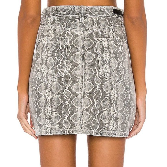 NEW Blank NYC High Waist The Jane in Python Snake Along Denim Skirt $88 Size 27 - Picture 3 of 8